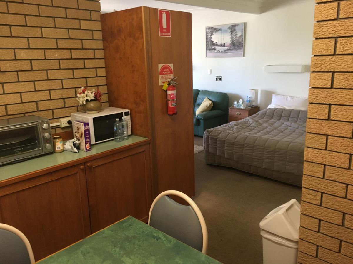 Guyra Motor Inn Buitenkant foto